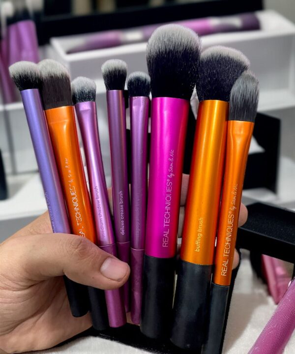 Real Techniques Brush Set of 8 Brushes